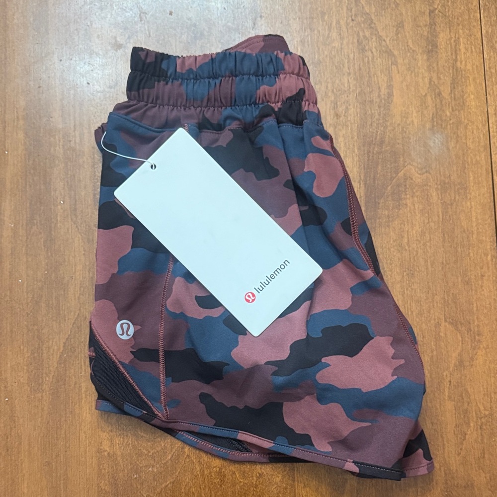 NWT Lululemon Hotty Hot Shorts
